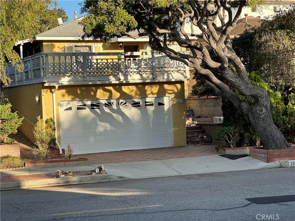 751 S Juanita Avenue, Redondo Beach, CA 90277 — photo 1
