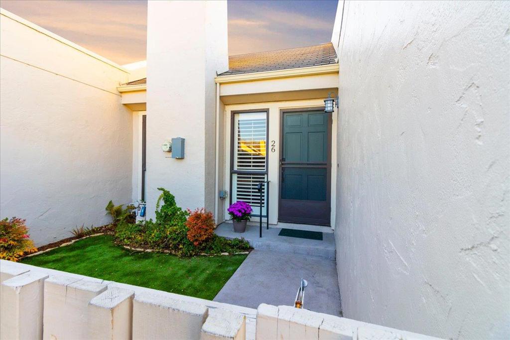 4000 Rio Road 26, Carmel, CA 93923 — photo 1