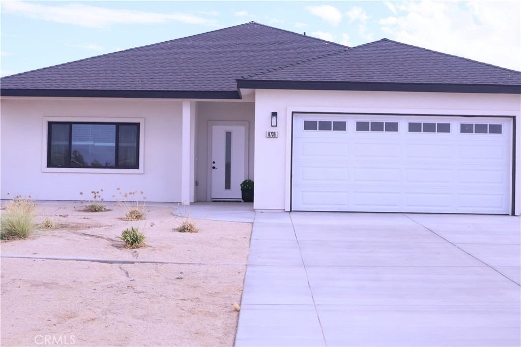 9736 Nipa ave, California City, CA 93504 — photo 1