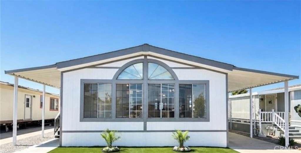 530 W Devonshire Avenue 65, Hemet, CA 92543 — photo 1