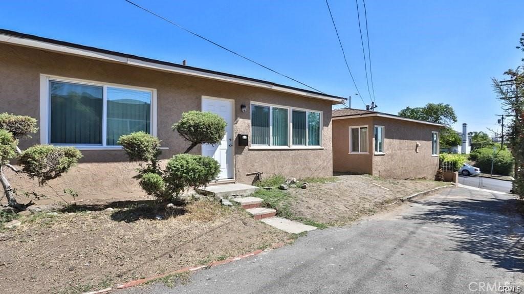 1877 S Cloverdale, Los Angeles, CA 90019 — photo 1