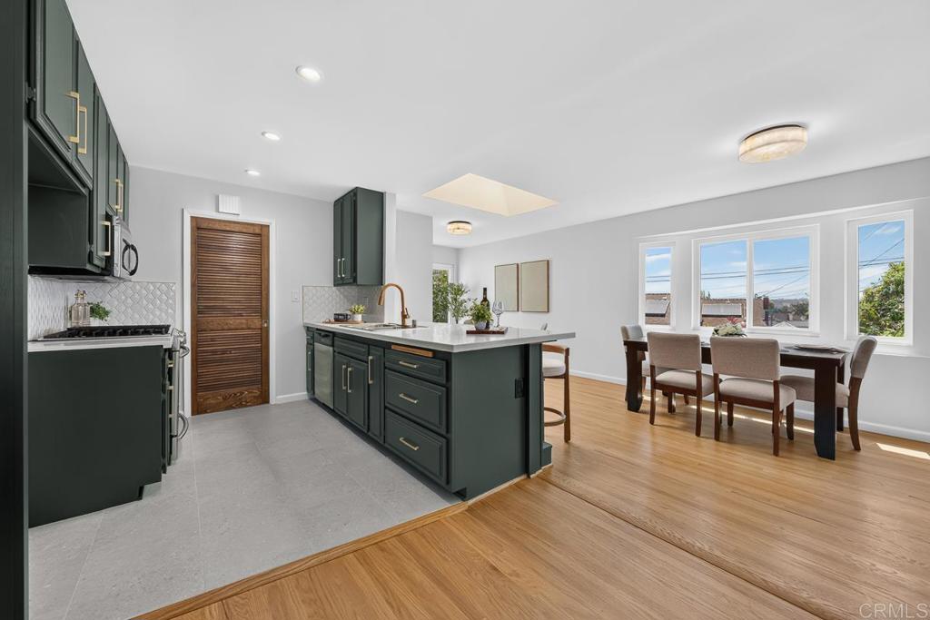 2595 Calle Tres Lomas, San Diego, CA 92139 — photo 1