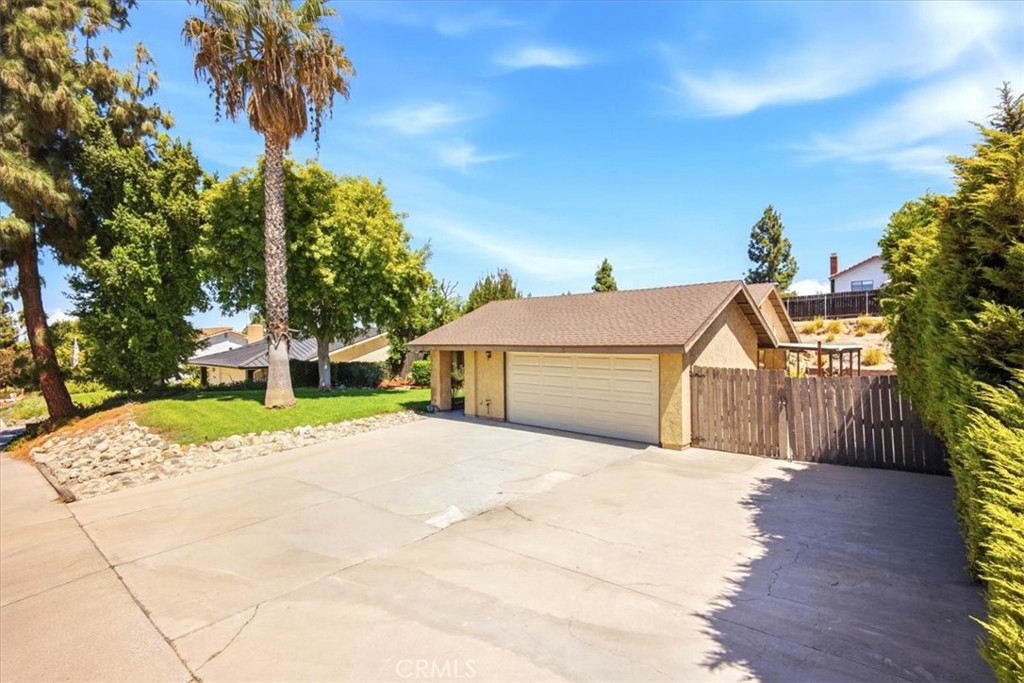 6544 Rycroft, Riverside, CA 92506 — photo 1