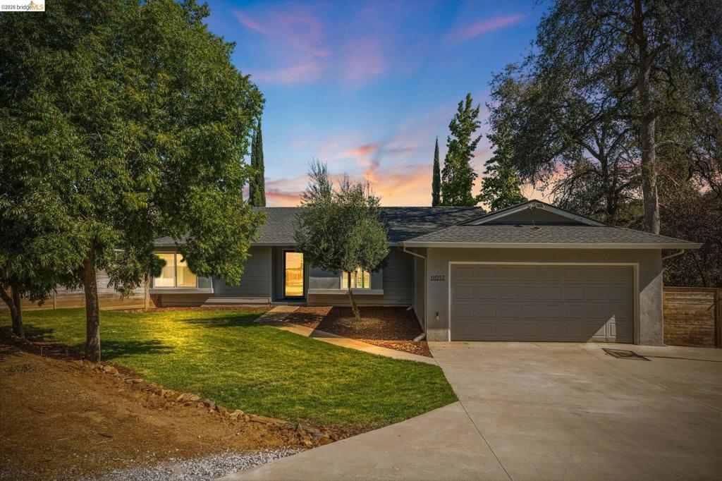 11037 Harrison Dr, Sonora, CA 95370 — photo 1