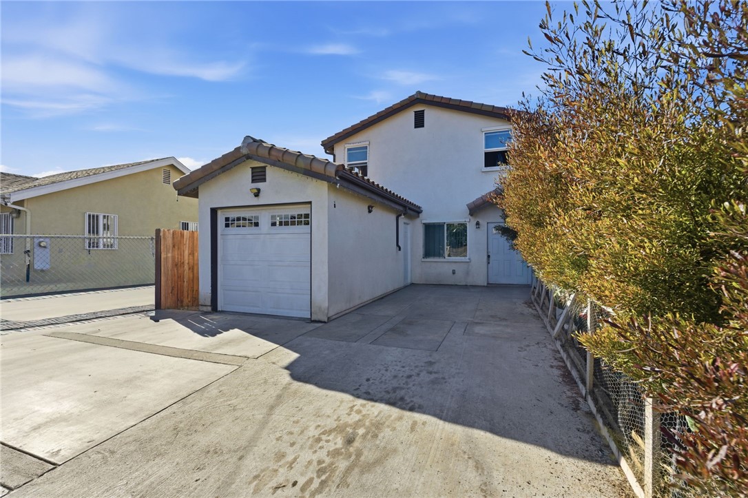9577 Maie, Los Angeles, CA 90002 — photo 1