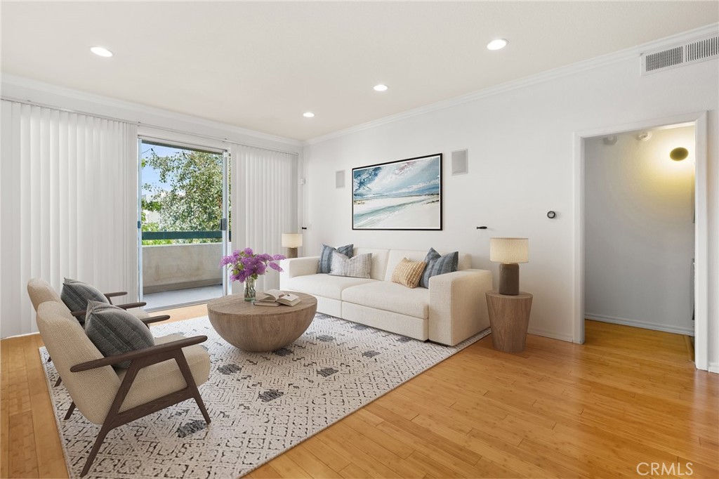 11225 Peach Grove 203, North Hollywood, CA 91601 — photo 1