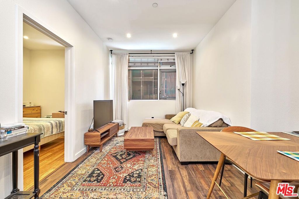 630 W 6th Street 313, Los Angeles, CA 90017 — photo 1