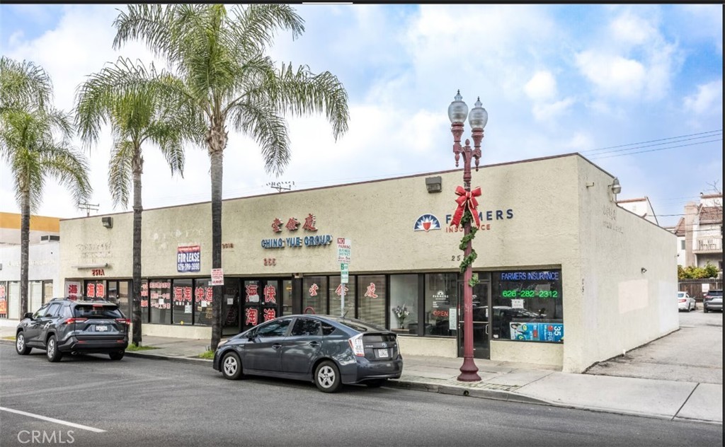 249 E Garvey