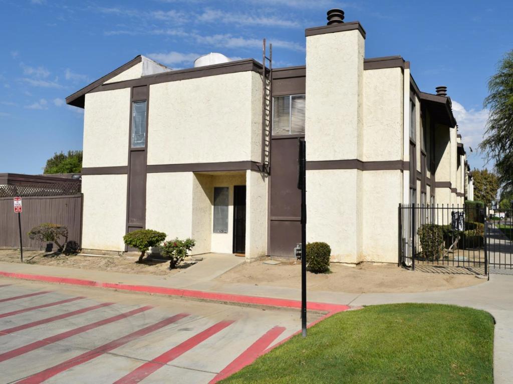 1429 Gemini Court, Bakersfield, CA 93309 — photo 1