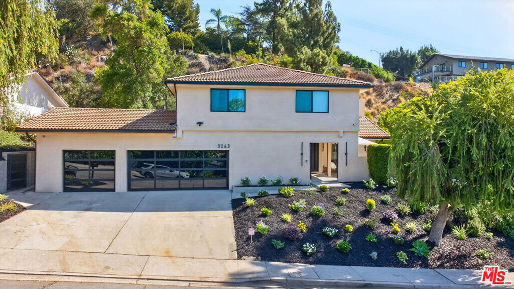 3243 Kirkham Drive, Glendale, CA 91206 — photo 1