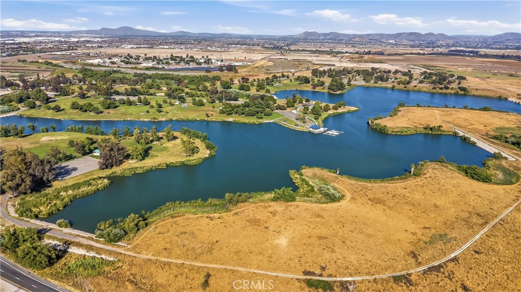 2201 Bloomfield, Corona, CA 92882 — photo 1