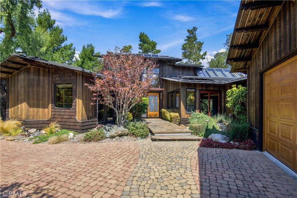 565 Chiswick Way, Cambria, CA 93428 — photo 1