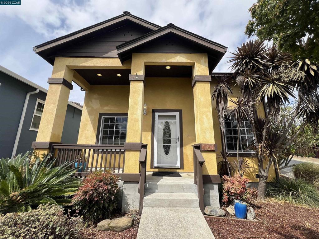 151 Daniels Ave, Vallejo, CA 94590 — photo 1
