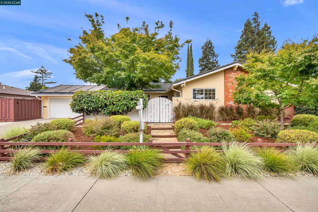 2330 Gill Port Ln, Walnut Creek, CA 94598 — photo 1