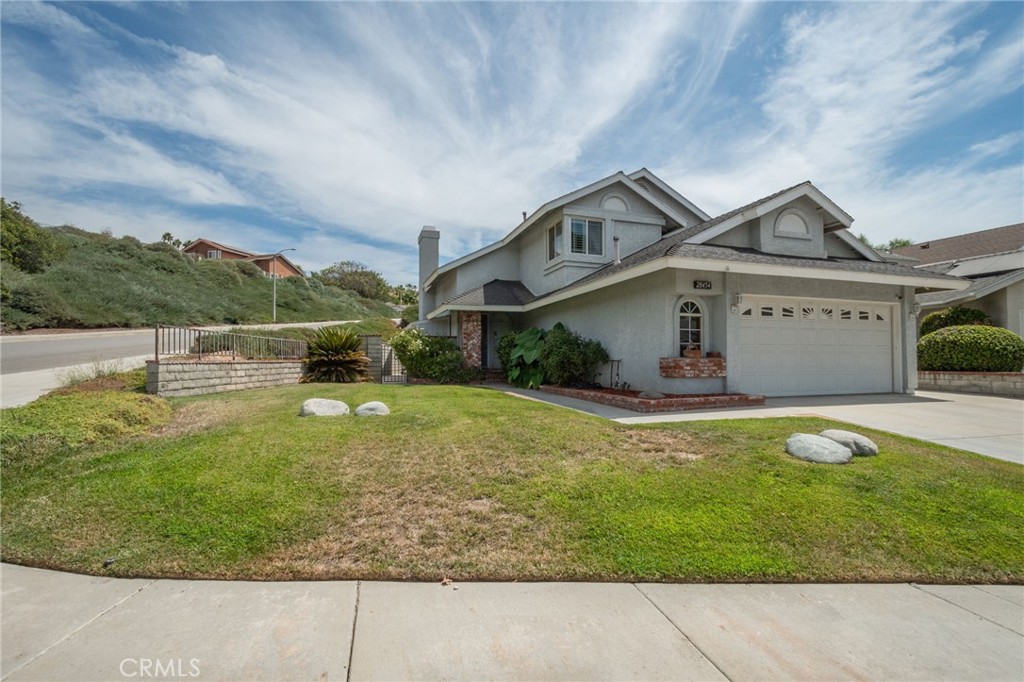 28454 Evergreen, Saugus, CA 91390 — photo 1