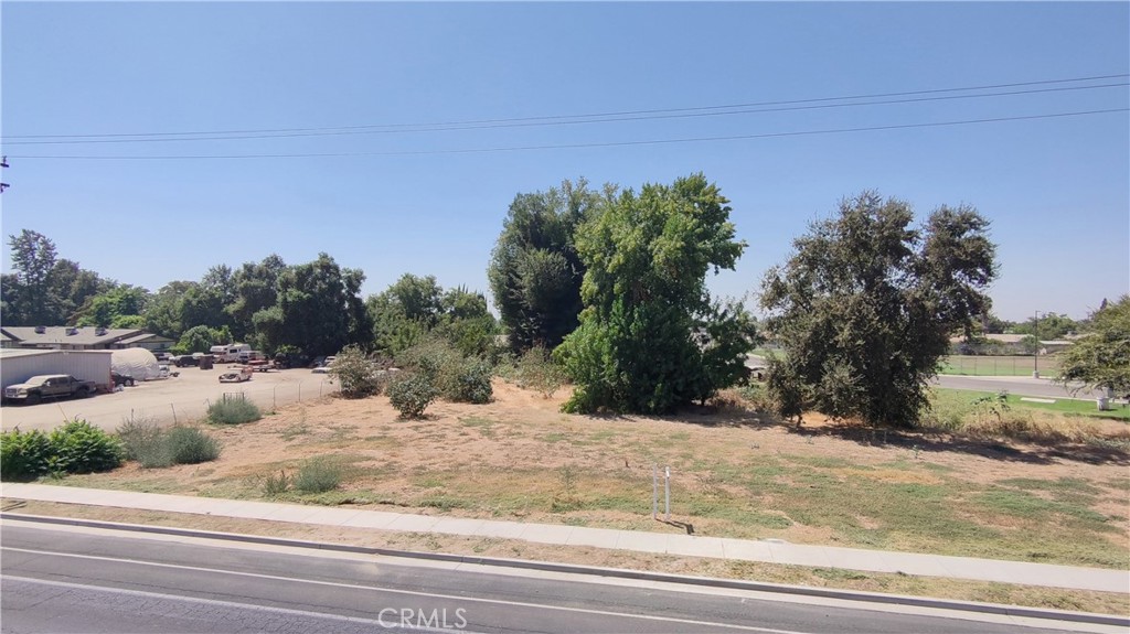 509 Farmersville Blvd, Farmersville, CA 93223 — photo 1