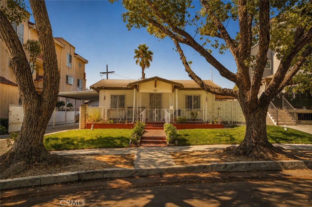 421 Piedmont, Glendale, CA 91206 — photo 1