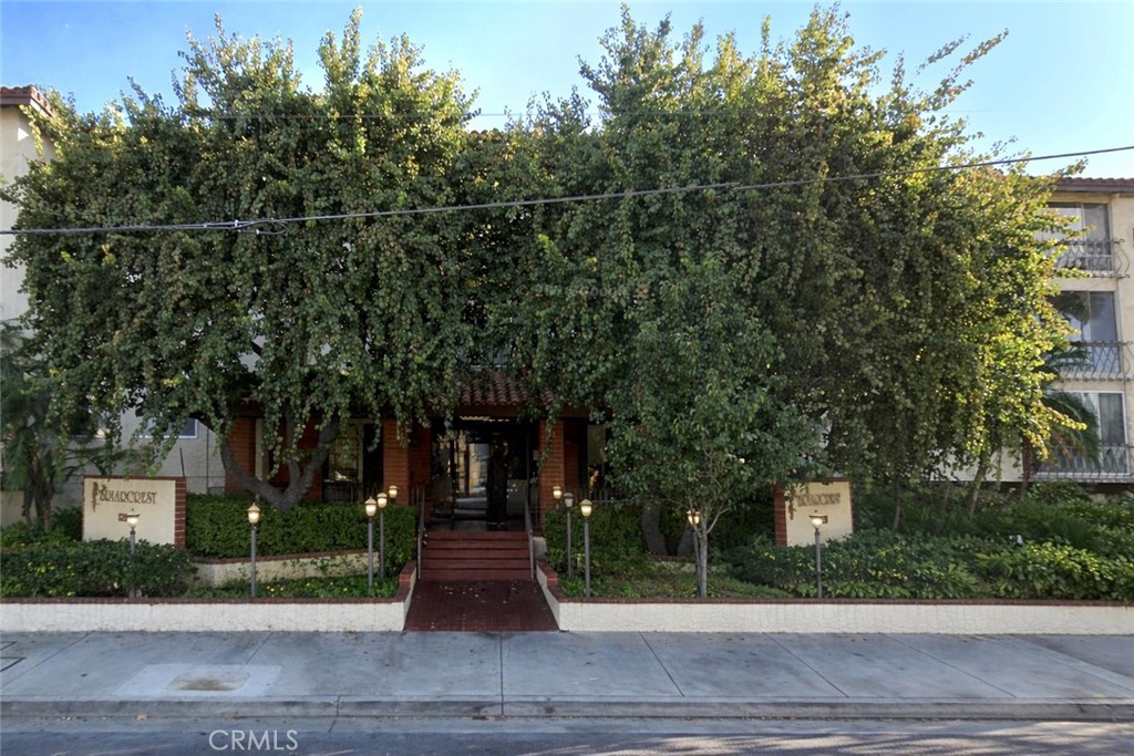 12830 Burbank 307, Valley Village, CA 91607 — photo 1