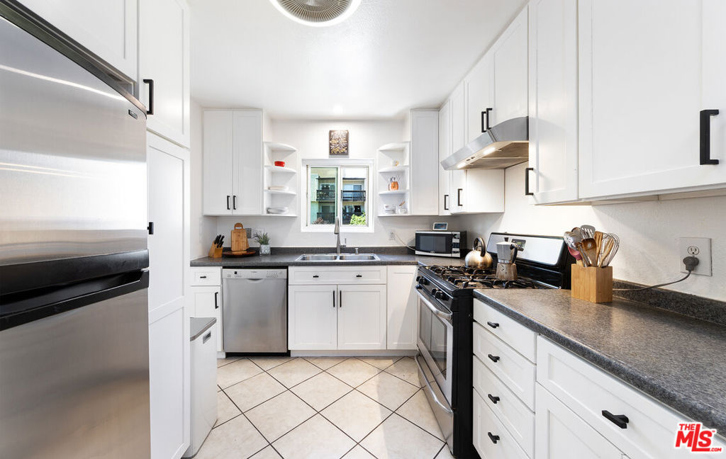 4931 Indian Wood Road 357, Culver City, CA 90230 — photo 1