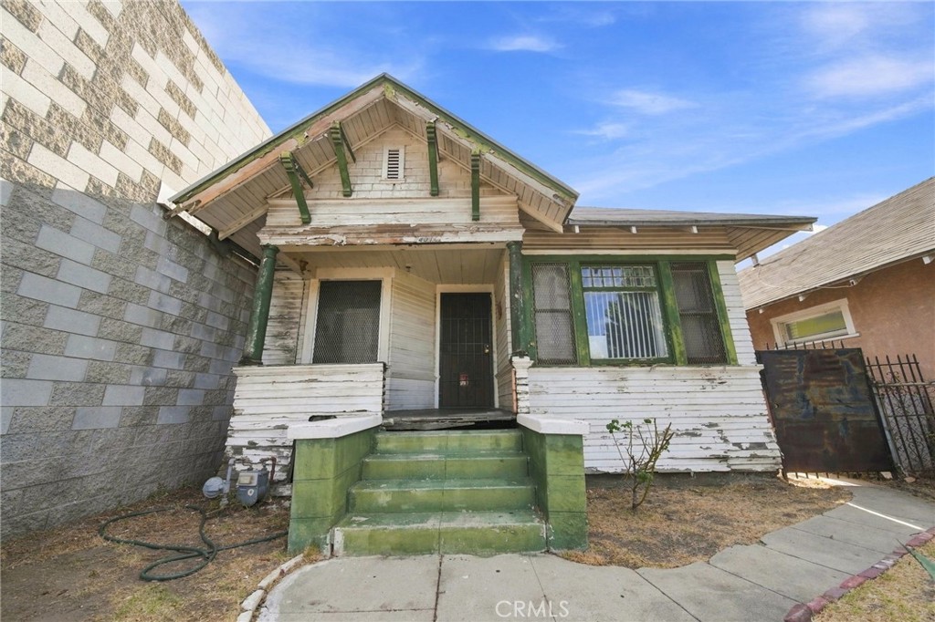 4010 Wall, Los Angeles, CA 90011 — photo 1