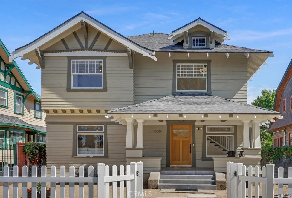1800 S Oxford, Los Angeles, CA 90006 — photo 1