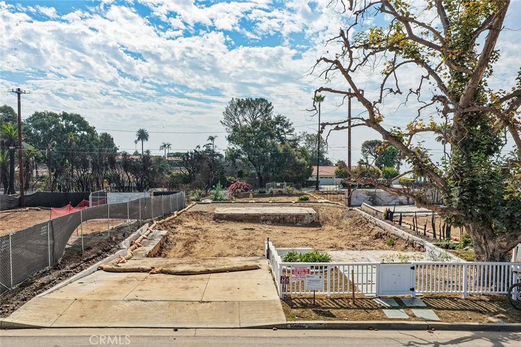 16860 Livorno, Pacific Palisades, CA 90272 — photo 1