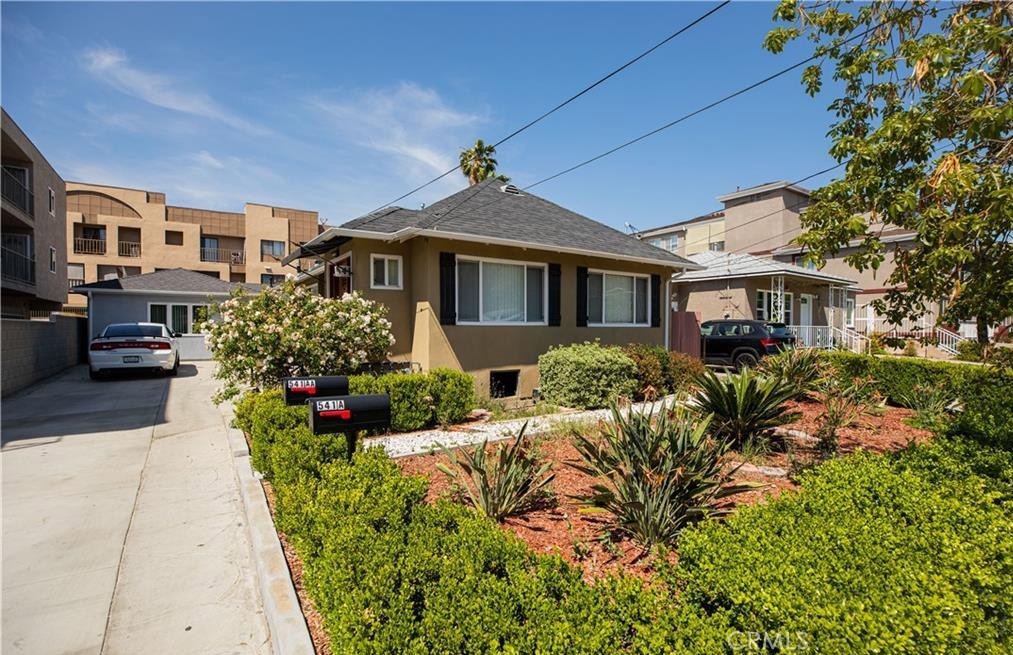 541 E PALMER Avenue, Glendale, CA 91205 — photo 1