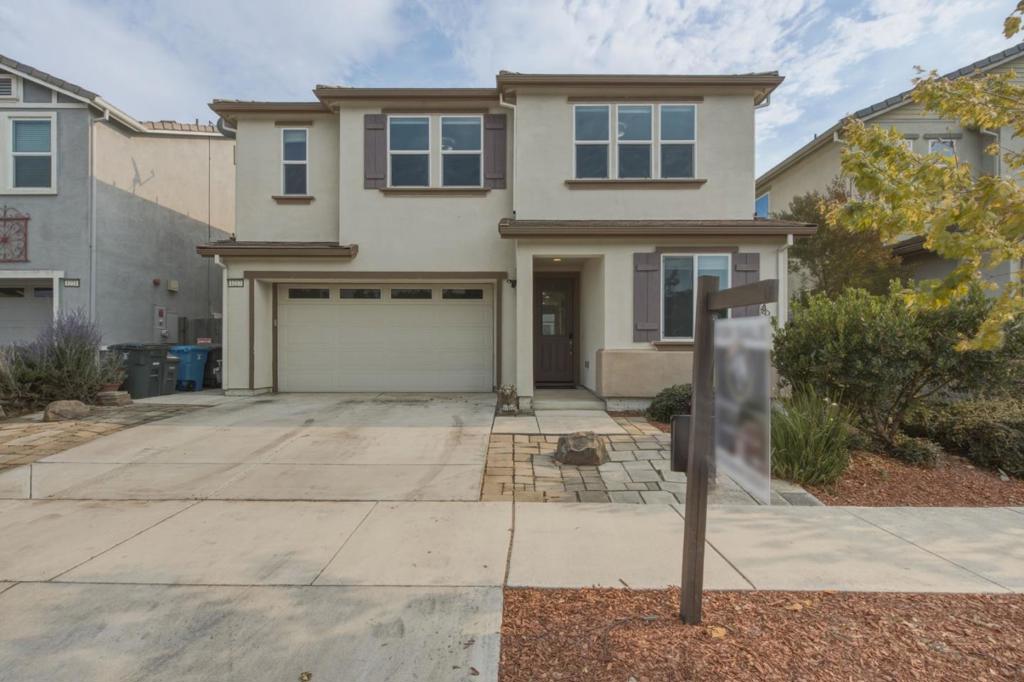 1227 Buena Vista Road, Hollister, CA 95023 — photo 1