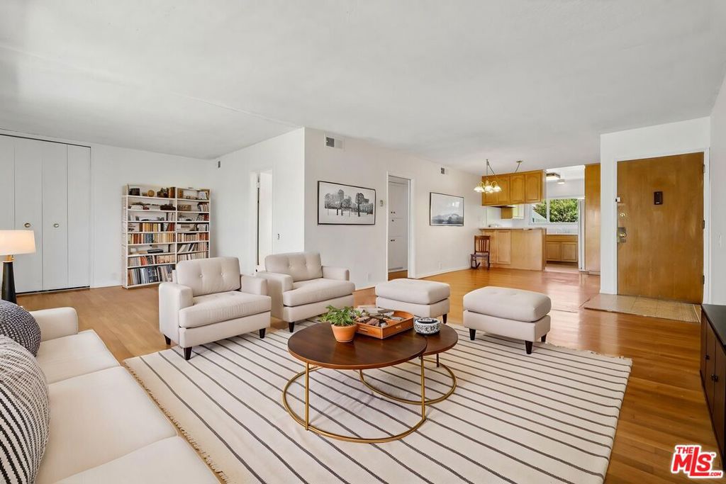 3200 S Sepulveda Boulevard K36, Los Angeles, CA 90034 — photo 1