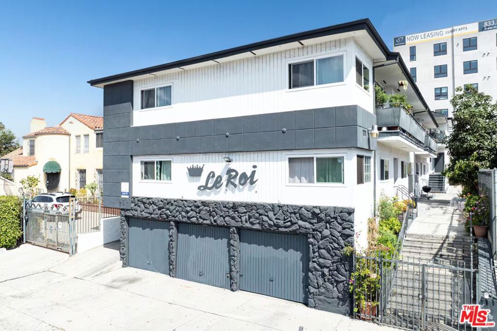 254 S Normandie Avenue, Los Angeles, CA 90004 — photo 1
