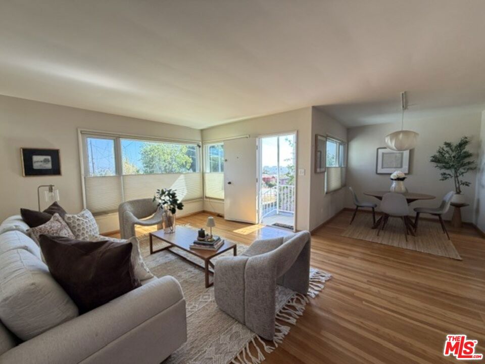 12207 Palms Boulevard, Los Angeles, CA 90066 — photo 1