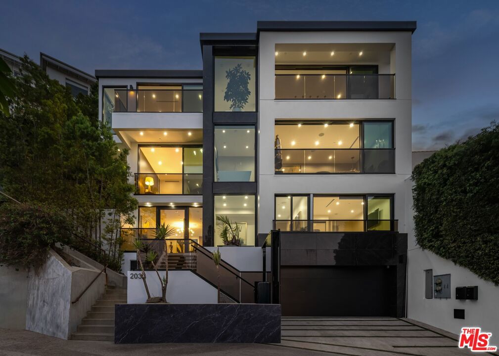2033 Glencoe Way, Los Angeles, CA 90068 — photo 1