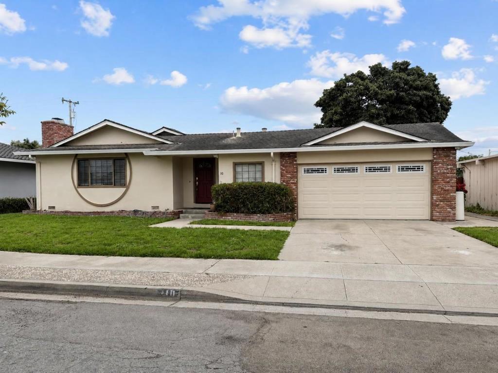 10 Chalon Circle, Salinas, CA 93901 — photo 1