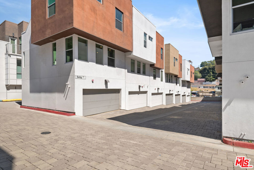 2213 Selig Drive, Los Angeles, CA 90026 — photo 1