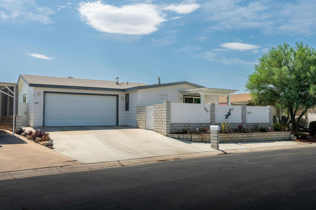 73531 Cabazon Peak Drive, Palm Desert, CA 92260 — photo 1