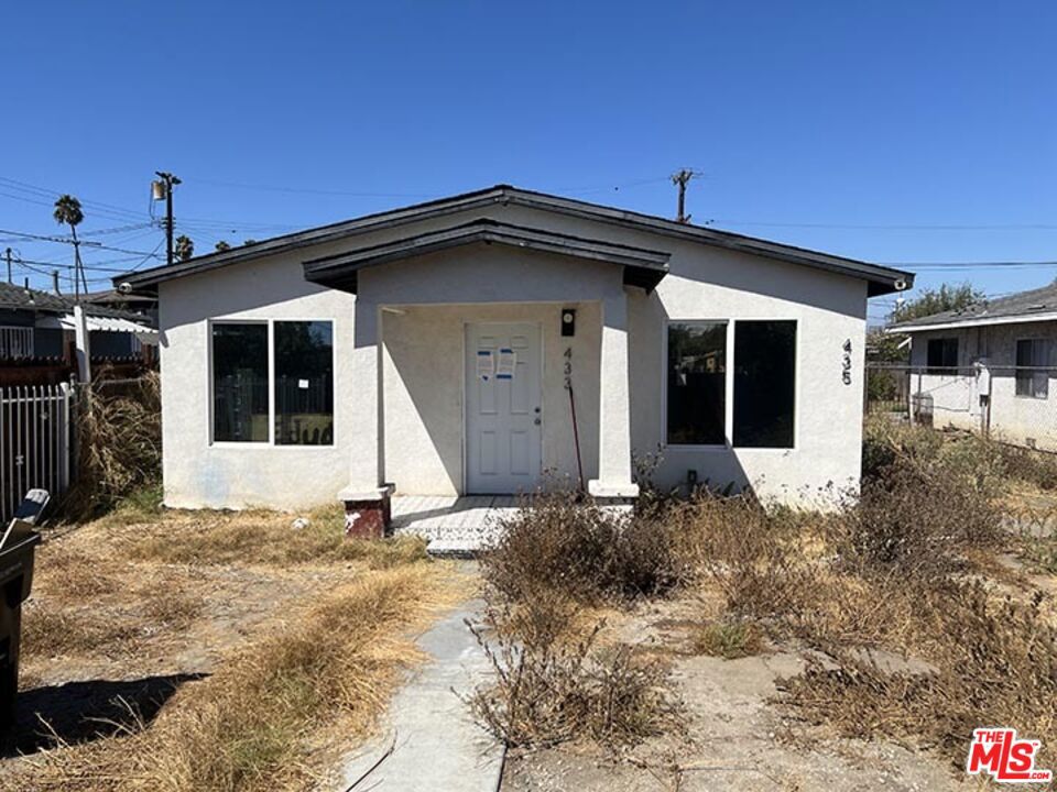 433 W 94th Street, Los Angeles, CA 90003 — photo 1