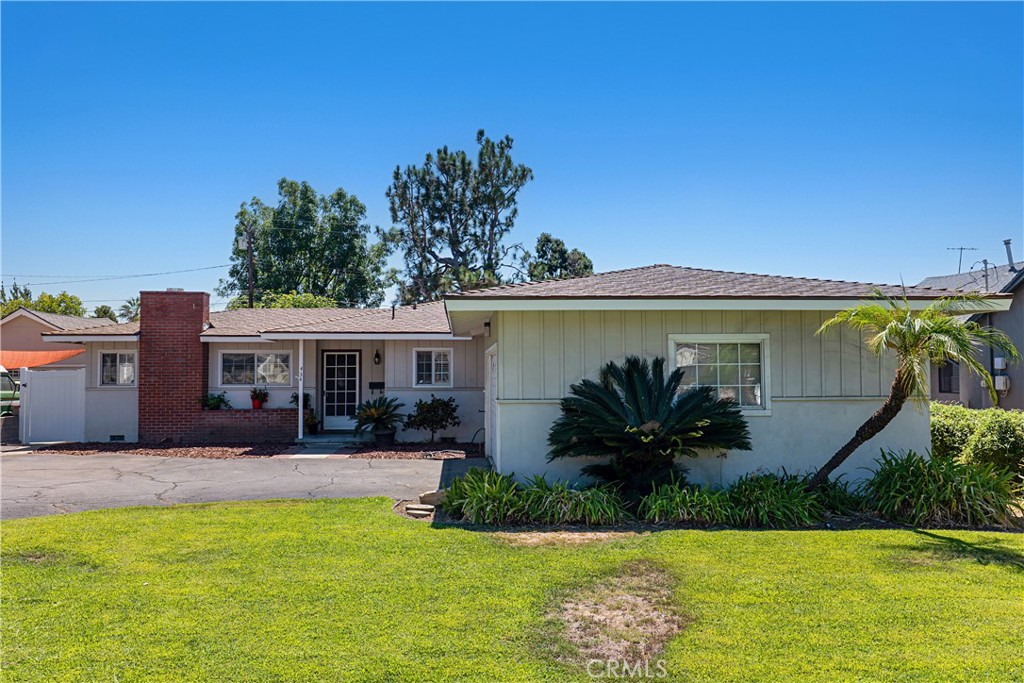 434 E Carroll, Glendora, CA 91741 — photo 1