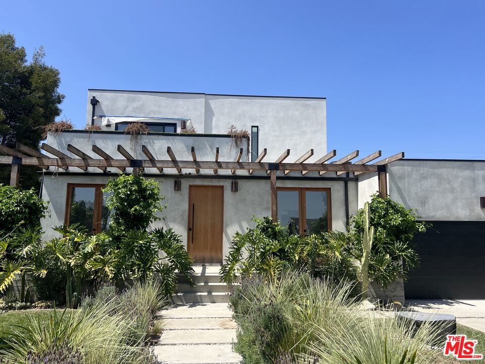 5357 Brynhurst Avenue, Los Angeles, CA 90043 — photo 1