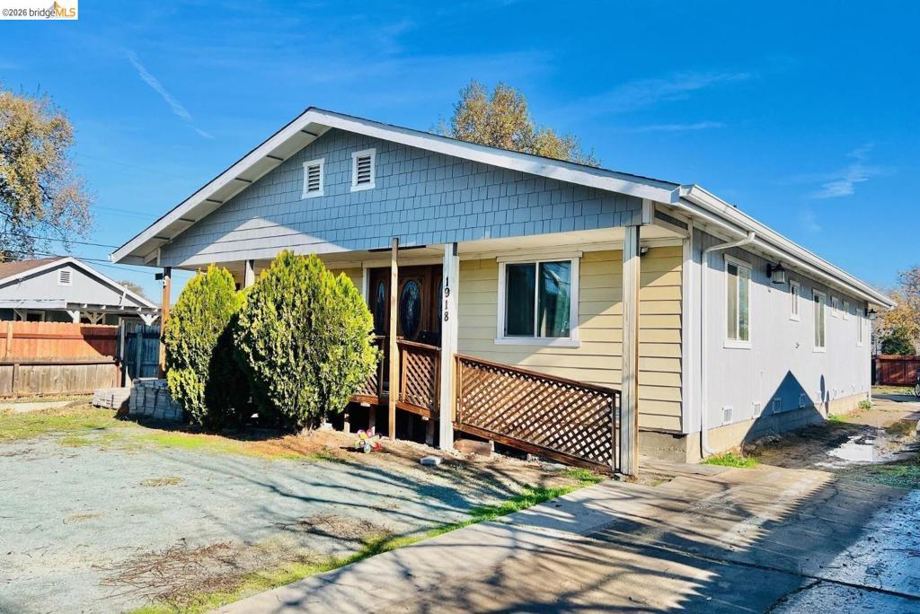 1918 S Olive Ave, Stockton, CA 95125 — photo 1