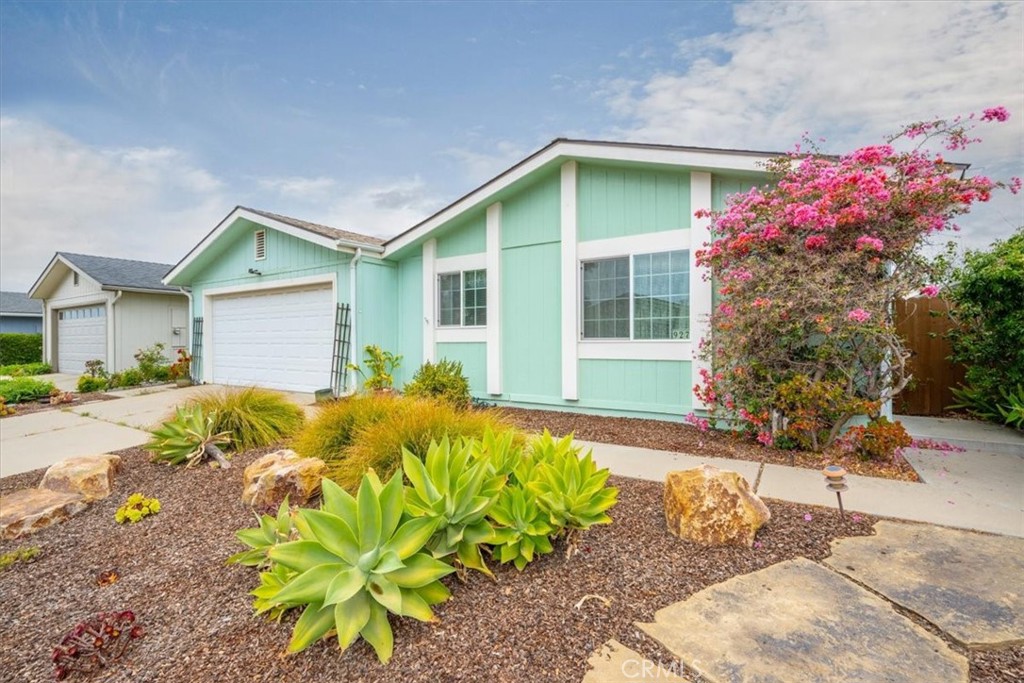 927 Vista Del Rio, Santa Maria, CA 93458 — photo 1