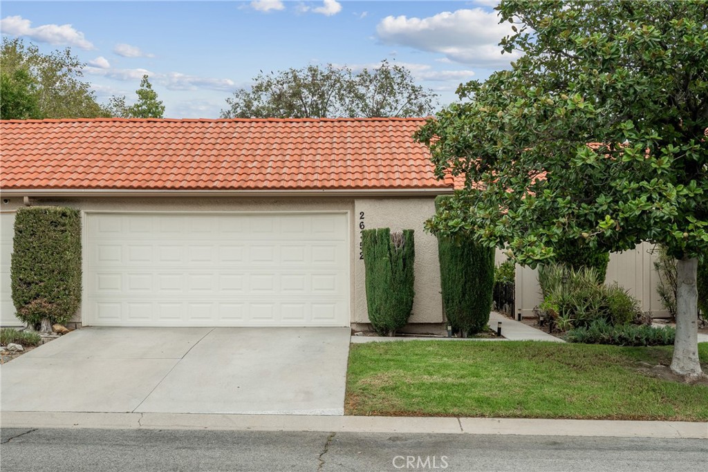 26352 Rainbow Glen, Newhall, CA 91321 — photo 1