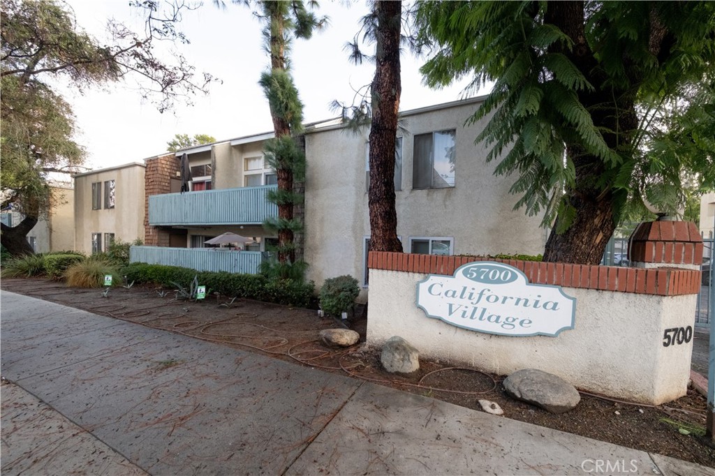 5700 Etiwanda Avenue 149, Tarzana, CA 91356 — photo 1