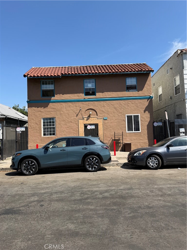 331 W 45th Street, Los Angeles, CA 90037 — photo 1