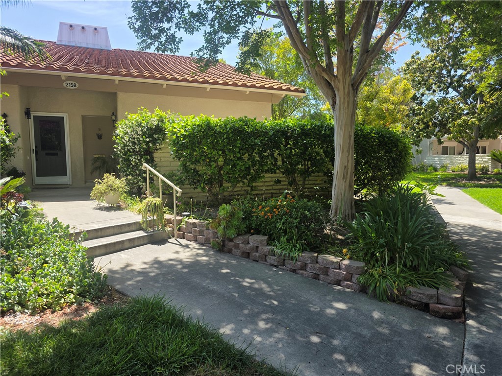 2158 Via Mariposa E B, Laguna Woods, CA 92637 — photo 1