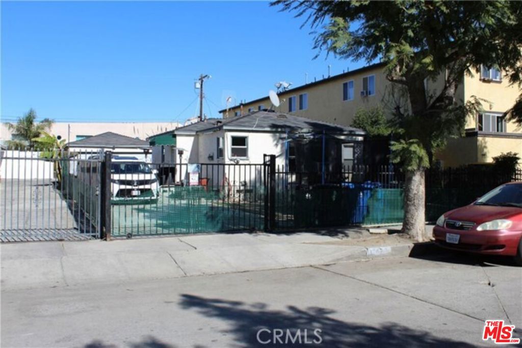 11429 Emelita Street, Los Angeles, CA 91601 — photo 1