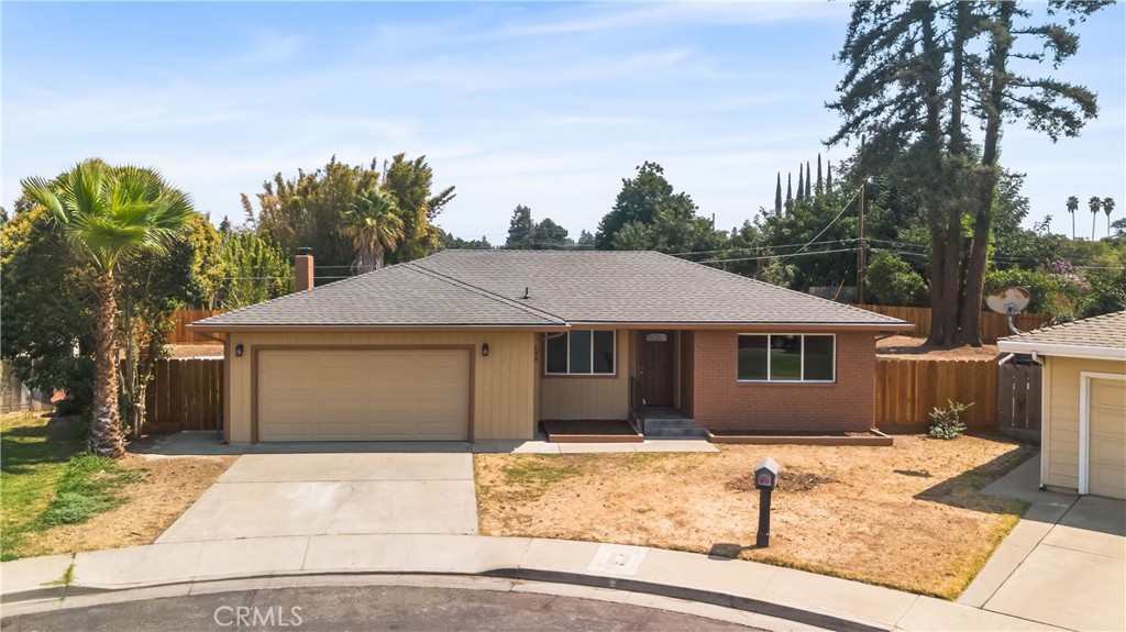 698 Roberts Court, Merced, CA 95340 — photo 1