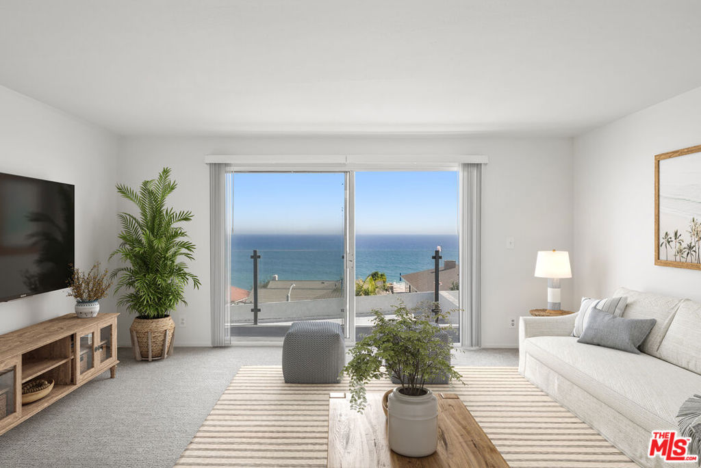 18203 Coastline Drive 2, Malibu, CA 90265 — photo 1