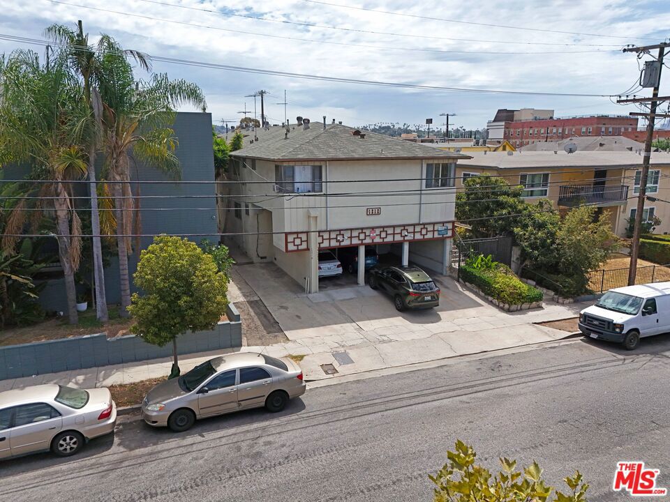 1212 N New Hampshire Avenue, Los Angeles, CA 90029 — photo 1