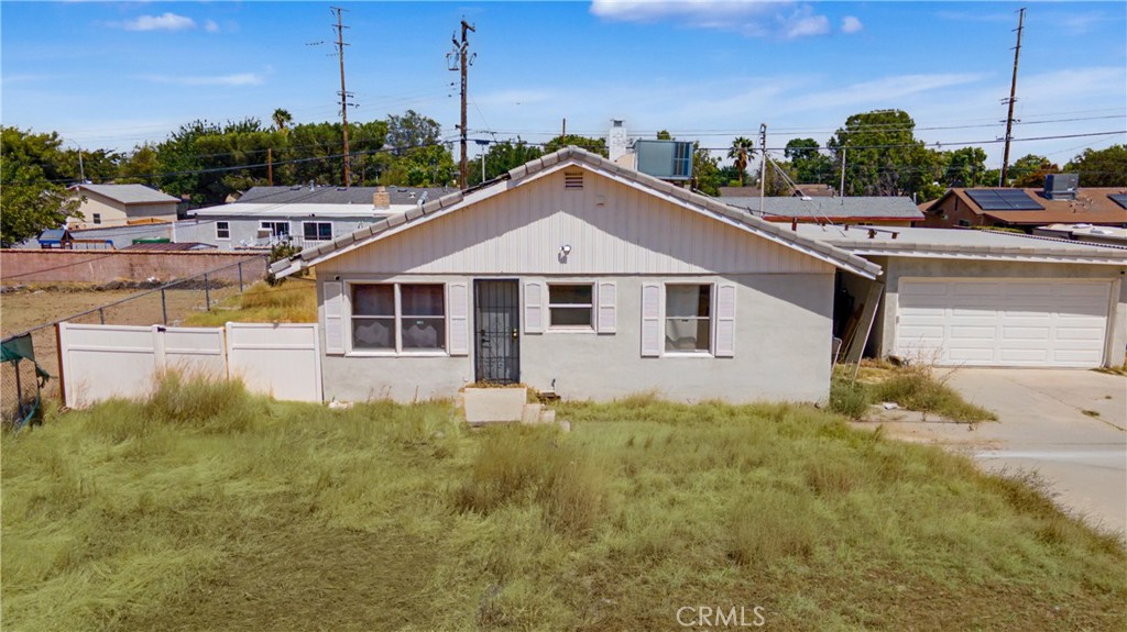 1047 E Lingard Street, Lancaster, CA 93535 — photo 1
