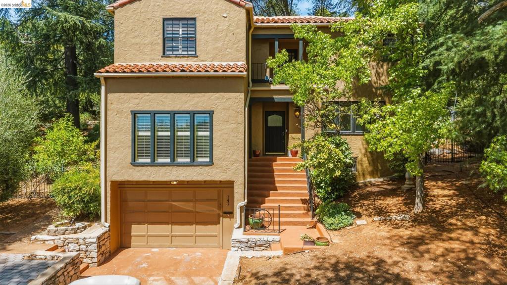 242 Hillcrest Dr, Sonora, CA 95370 — photo 1